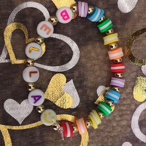 Macaroon name bracelet